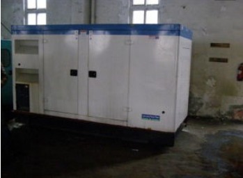碑林康明斯150kw大型柴油二手发电机组 碑林康明斯150kw大型柴油二手发电机组